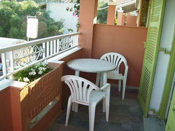 Anna Maria Studios And Apartments Moraḯtika Luaran gambar