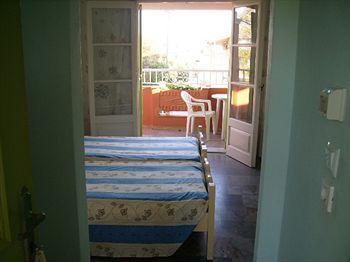 Anna Maria Studios And Apartments Moraḯtika Luaran gambar