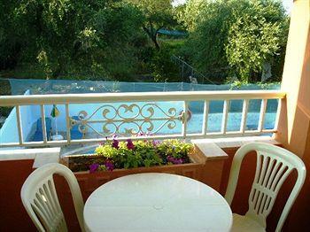 Anna Maria Studios And Apartments Moraḯtika Luaran gambar